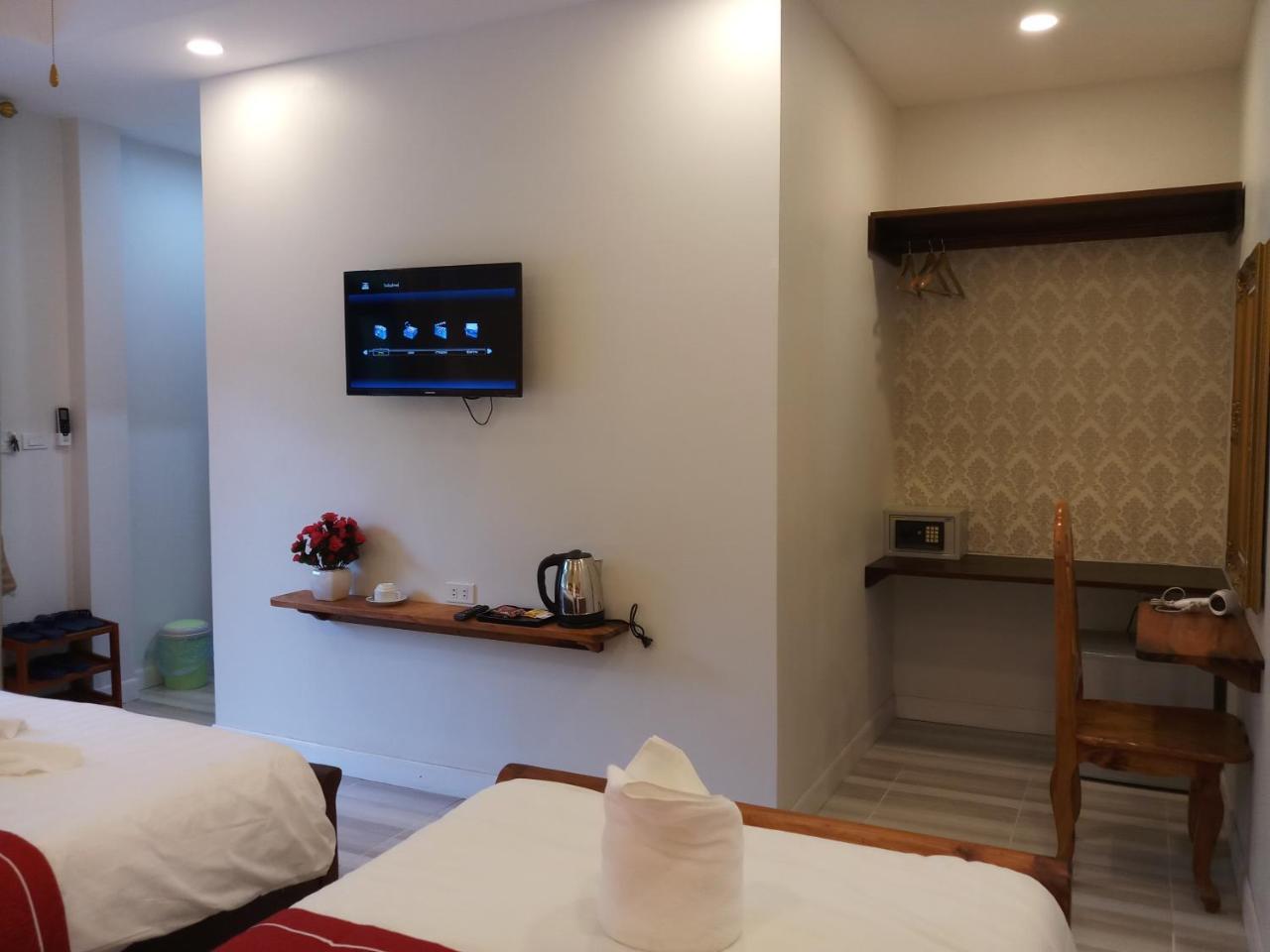 Villa Bouathong Hotels Luang Prabang Exterior foto