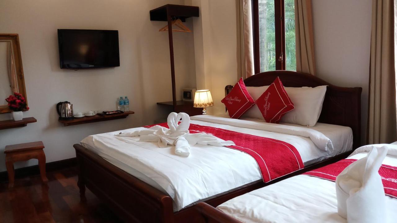 Villa Bouathong Hotels Luang Prabang Exterior foto
